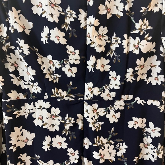 Entro Floral Print Mini Dress V Neck Long Sleeve Casual Party‎ Navy White L NWT - Picture 14 of 16